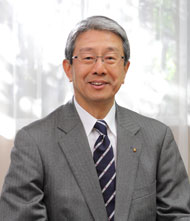 大阪学院大学高等学校 学校長 ⻆田　聡